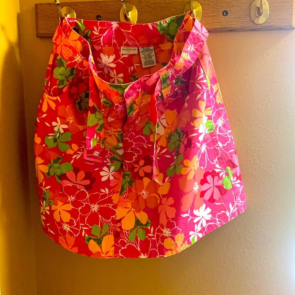 Super cute pink floral skorts!